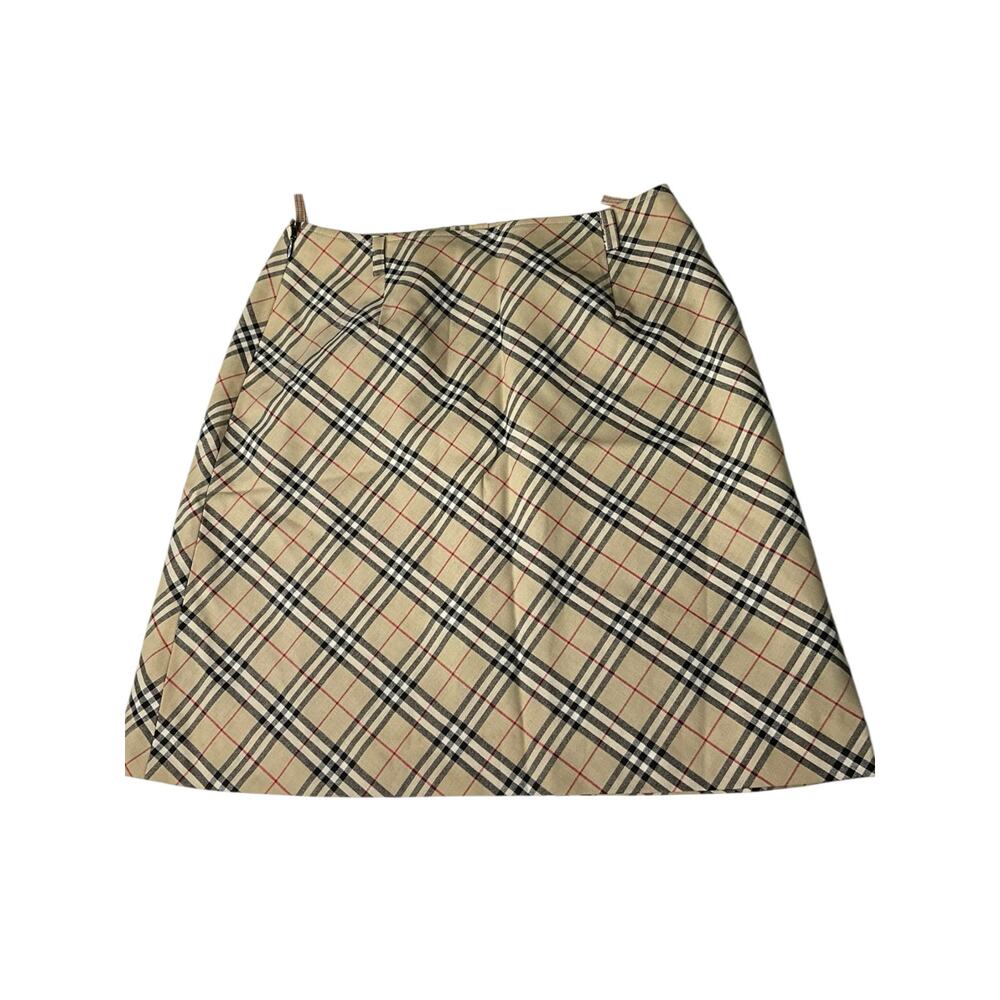 898. Vintage Burberrys Skirt Size 36